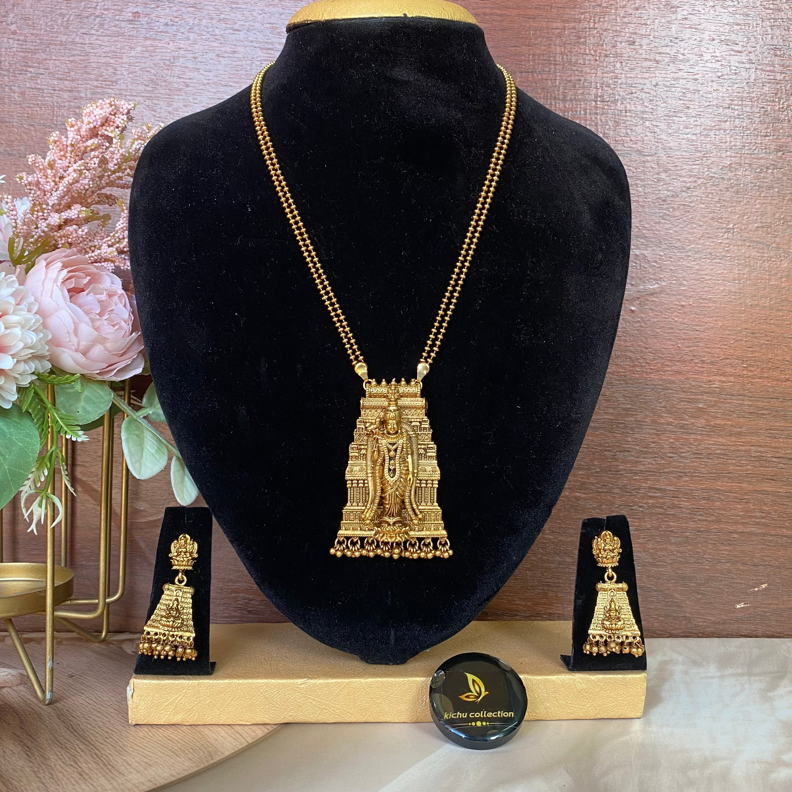 Meenakshi jewelry