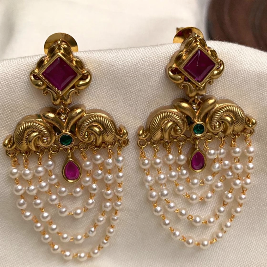 Pearl chandbali