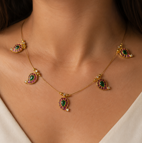 Kemp invisible necklace