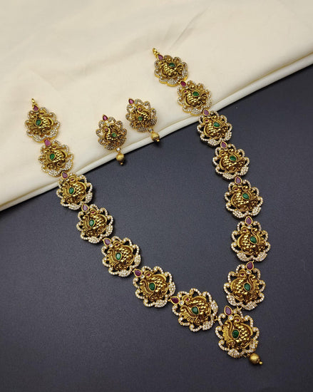 Mayura Peacock Necklace with stud
