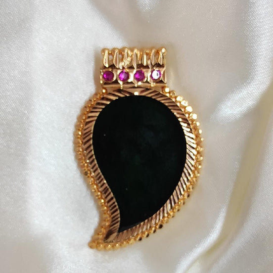 Mango pendant