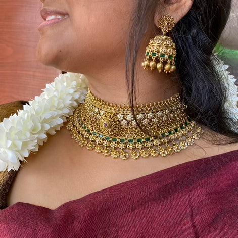 Emerald bridal choker