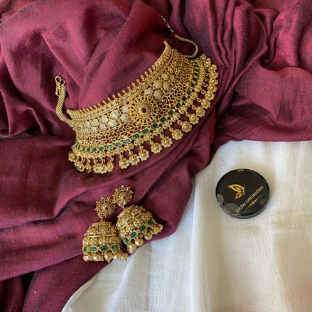 Emerald bridal choker