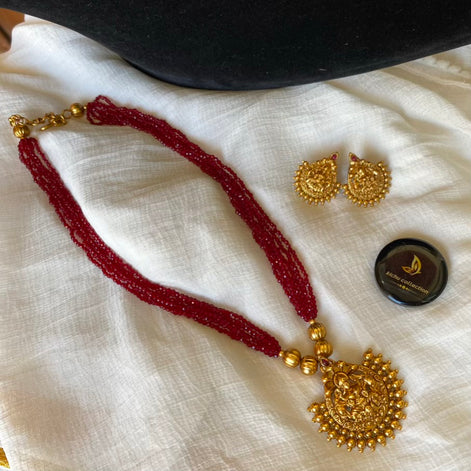 Red beads lakshmi necklace