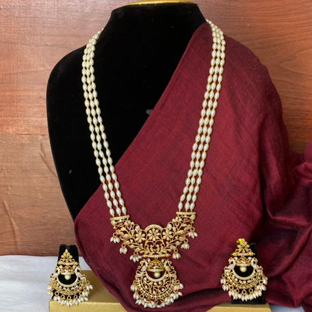 Rice pearl haram with chandbali