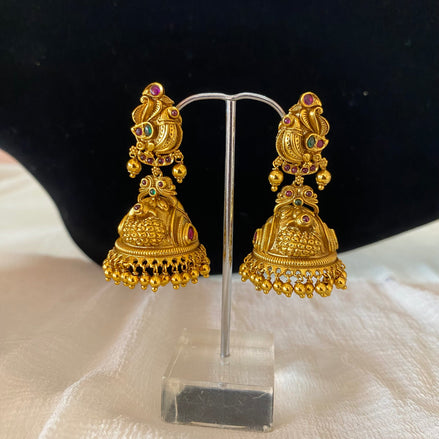 Gold replica jumka