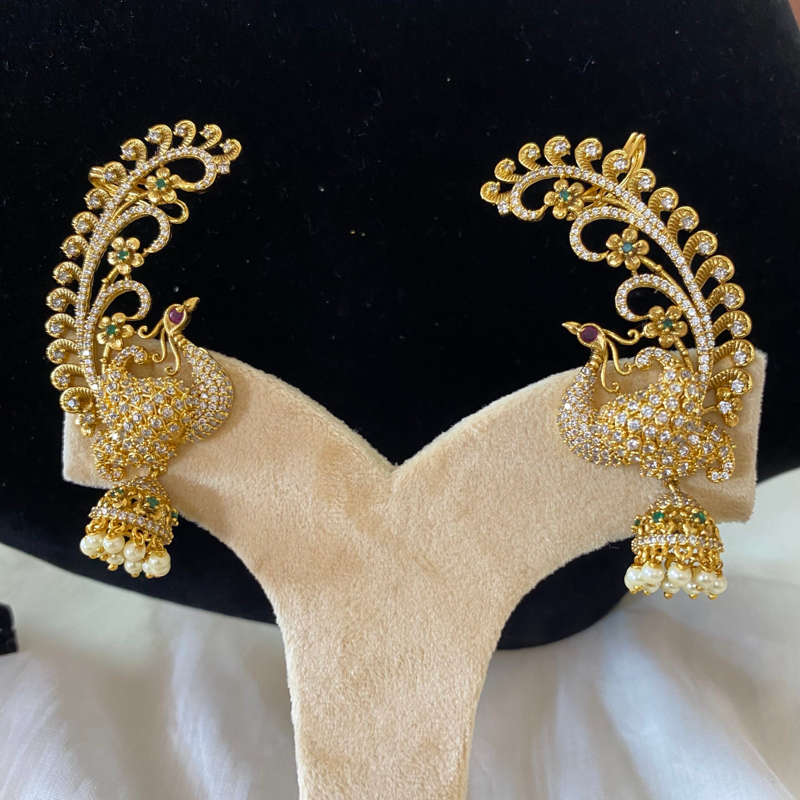 Peacock earcuff jumka