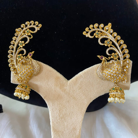 Peacock earcuff jumka