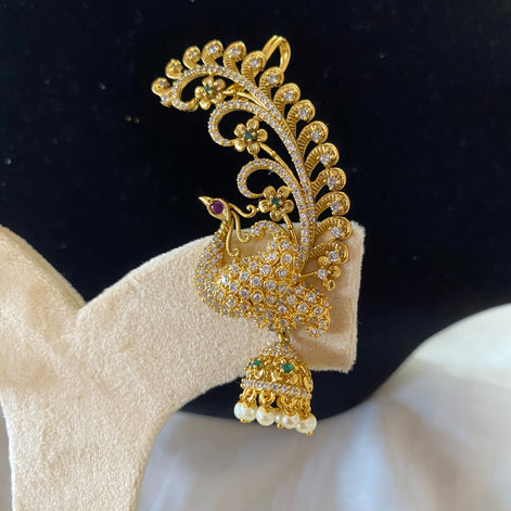 Peacock earcuff jumka