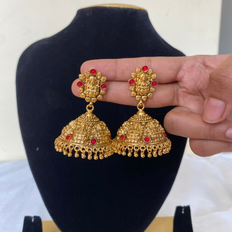 Kolhapuri bridal jumka