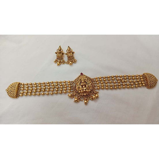 Lakshmi Choker