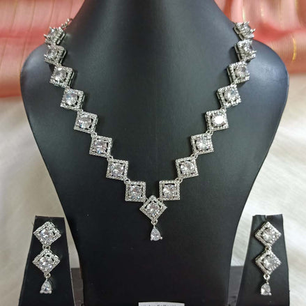 Ad Square Stone Necklace