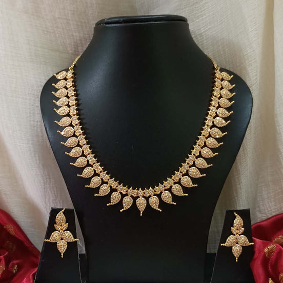 Ad Mango Necklace