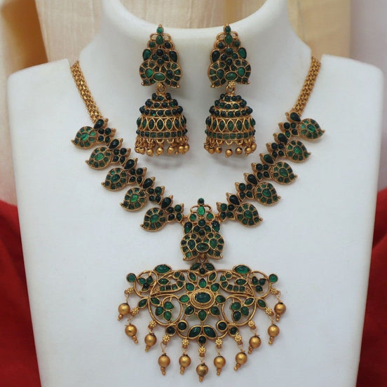 Mango Necklace