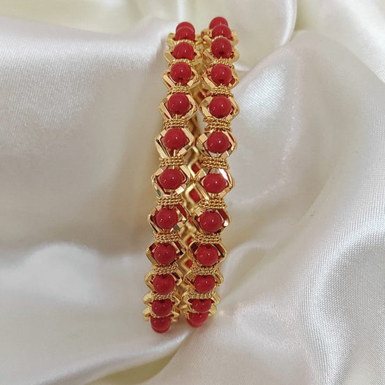 CORAL BEADS BANGLE