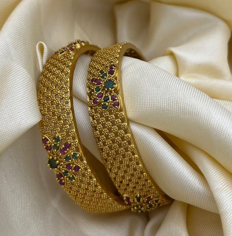 Parvasha bangles