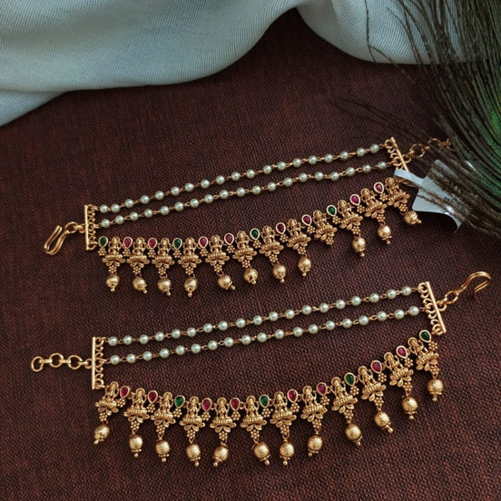 Ear chain- 4