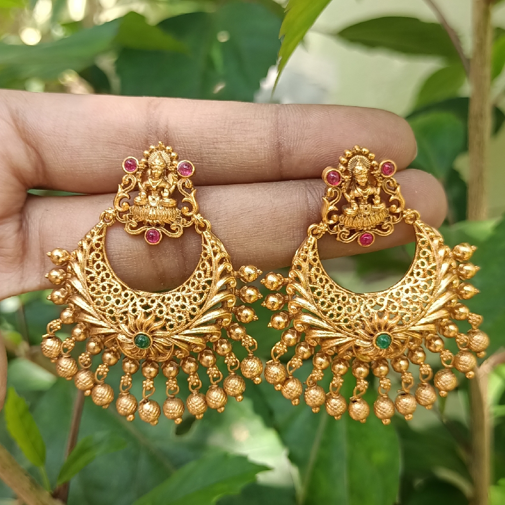 Gold Earrings Online Shopping for Women at Low Prices